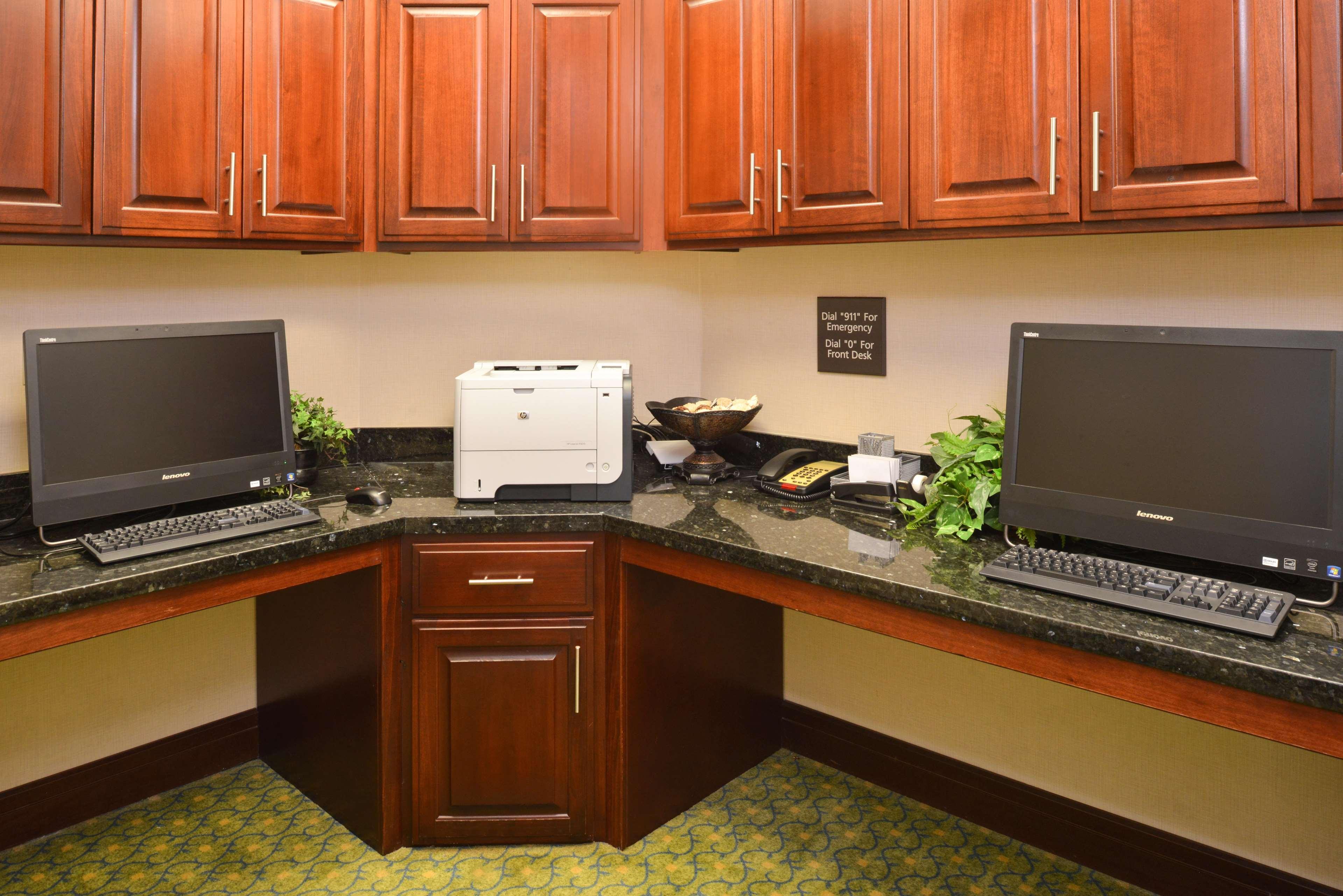Hampton Inn Alpine Bagian luar foto