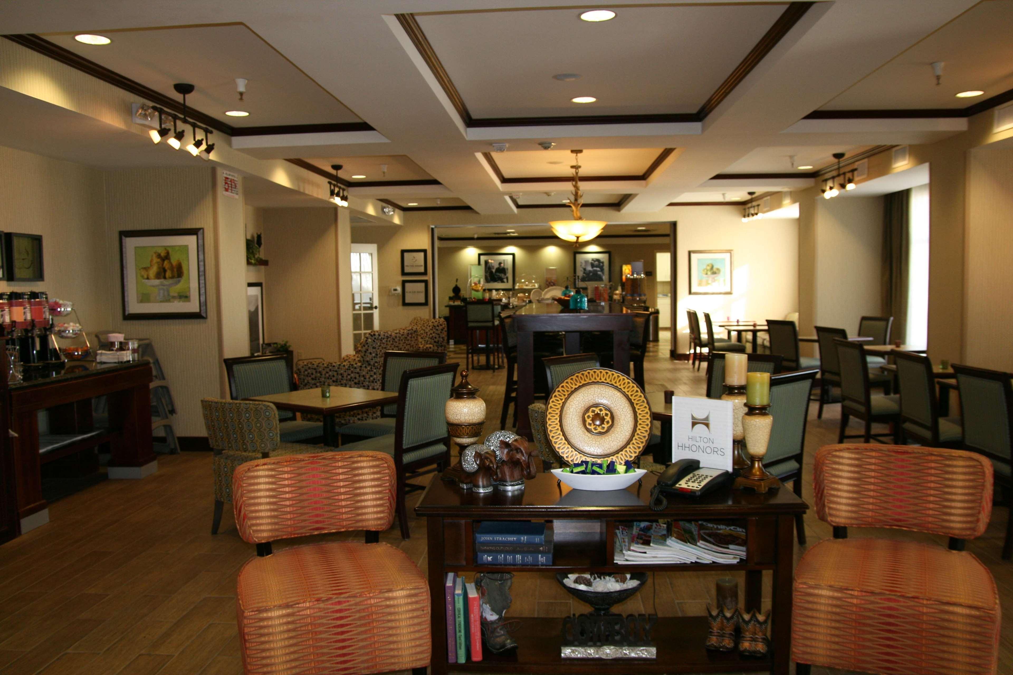 Hampton Inn Alpine Restoran foto